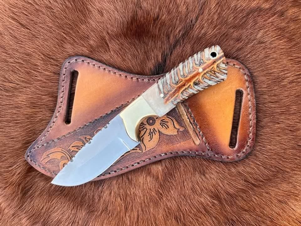 Mirror polish Cowboy knife with white pinecone handle and pancake sheath image 0