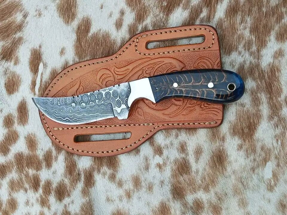 Damascus steel handmade cowboy knife with  black pine cone handle image 0