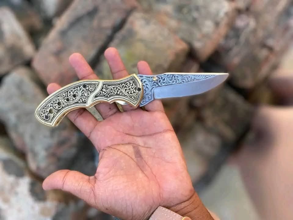 Custom made Best engraved pocket knife with leather sheath image 0