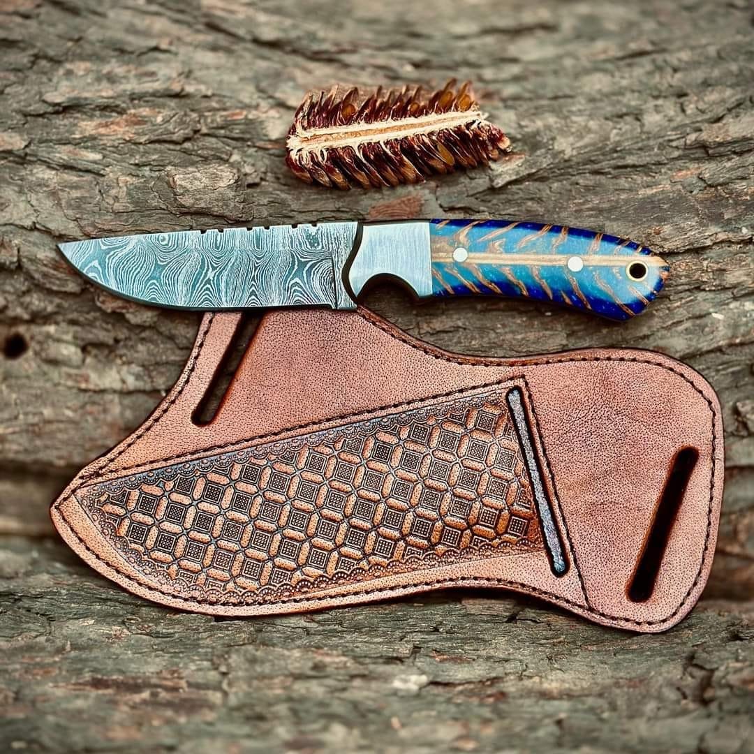 Fixed blade Damascus steel cowboy knife with pancake sheath image 0