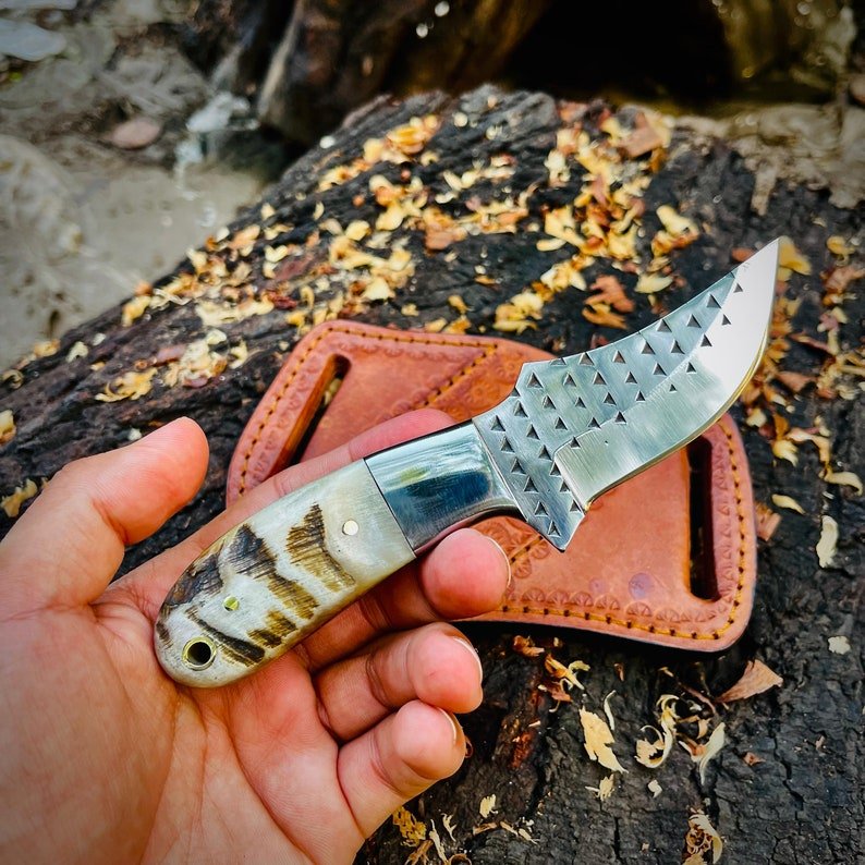 Handmade Rasp Steel Cowboy Knife: Ram Horn Handle, Leather Sheath, Custom Engraved Gift image 0