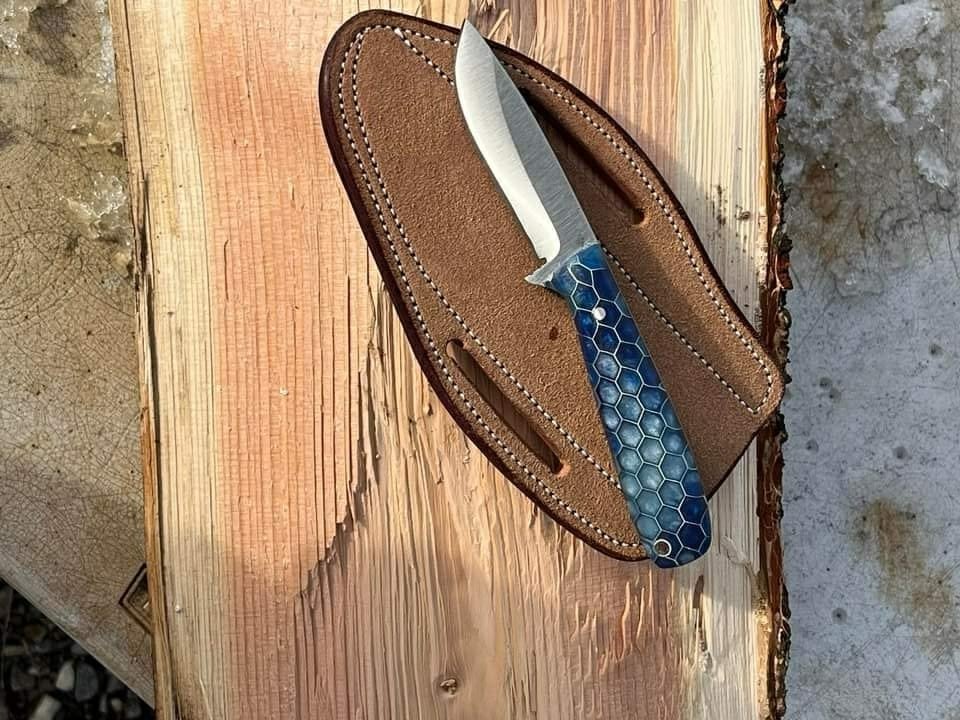 D2 handmade cowboy skinning knife with blue honey comb handle and scout carry leather sheath image 0