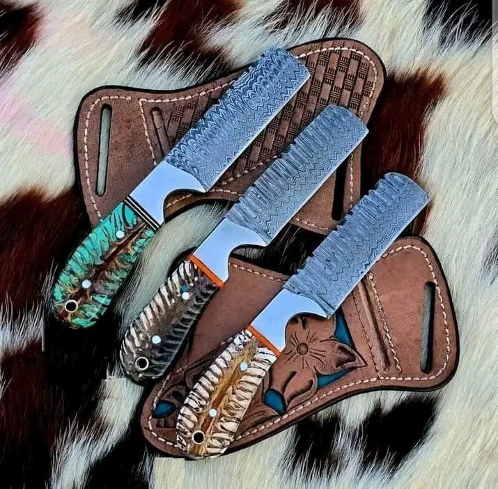 Damasus steel bull cutter knife set with leather crafted sheath image 0
