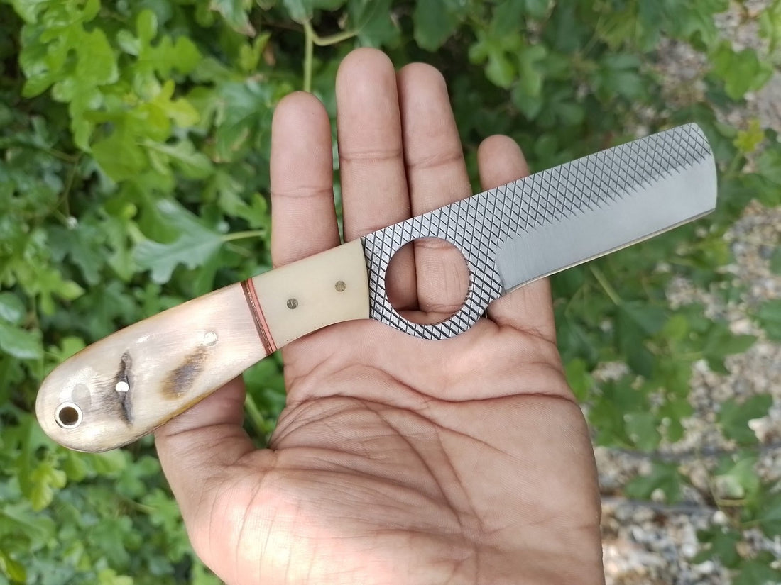 Carbon steel file rasp bull cutter knife with camel bone /ram hornhandle image 0