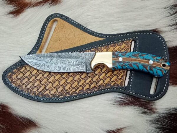 Custom cowboy Knife Damascus With Sheath ,Cinnamon Pine Cone Handle