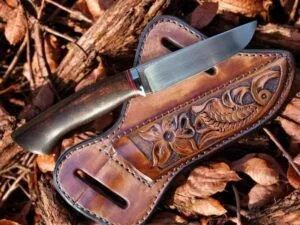 handmade hunting knife with sheath